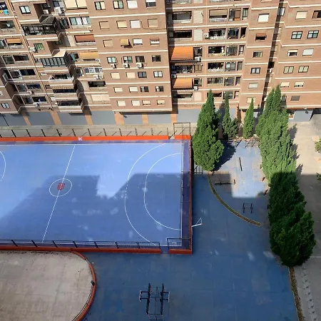 Con Cama Individual, Piso Compartido En Avenida Blasco Ibanez ולנסיה